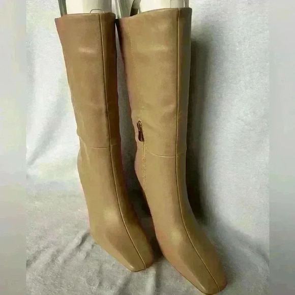 Torgeis New York Milan Taupe Wedge Boot NWOT - 8.5 - Picture 6 of 10